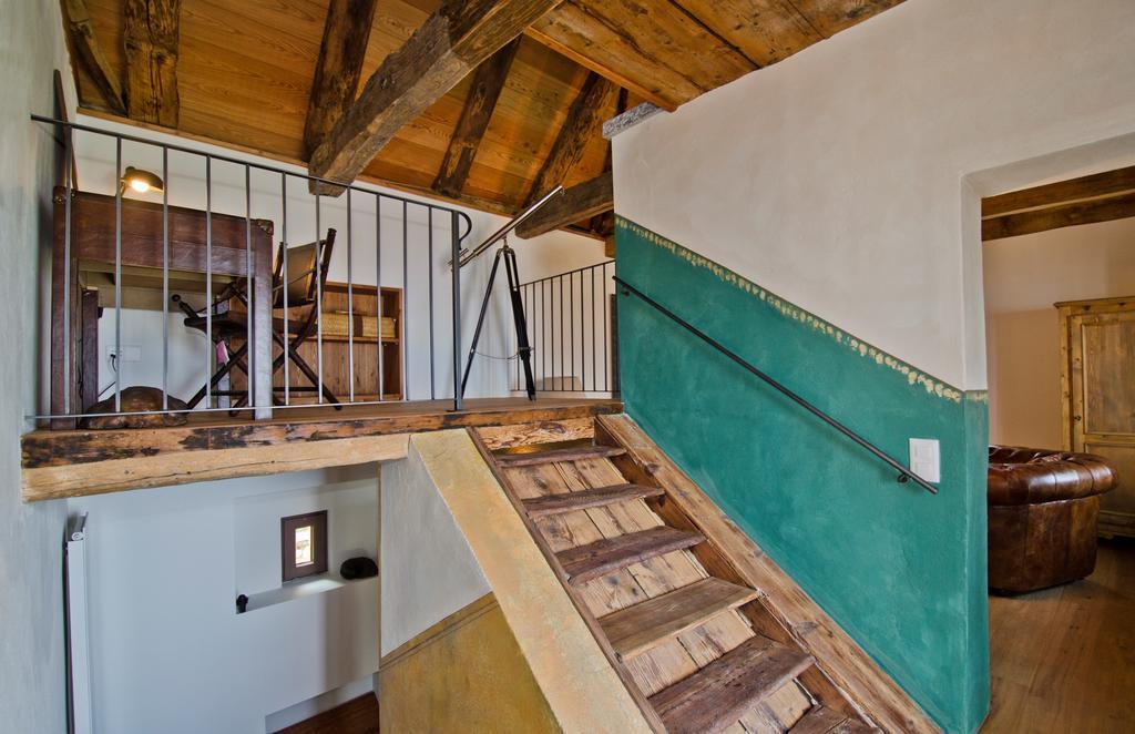 Case Di Sotto, House & Breakfast Muralto Room photo