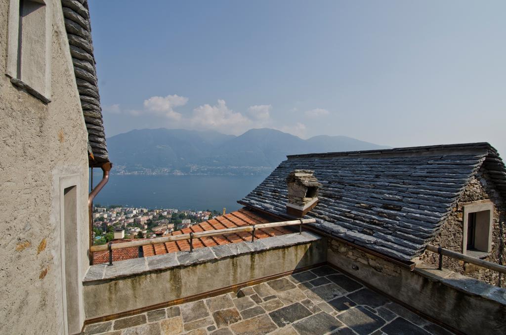 Case Di Sotto, House & Breakfast Muralto Room photo